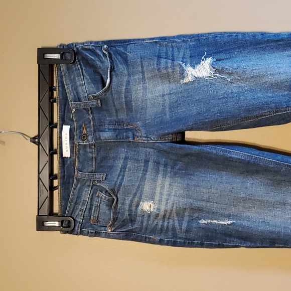 Eunina Jeans - Picture 8 of 13